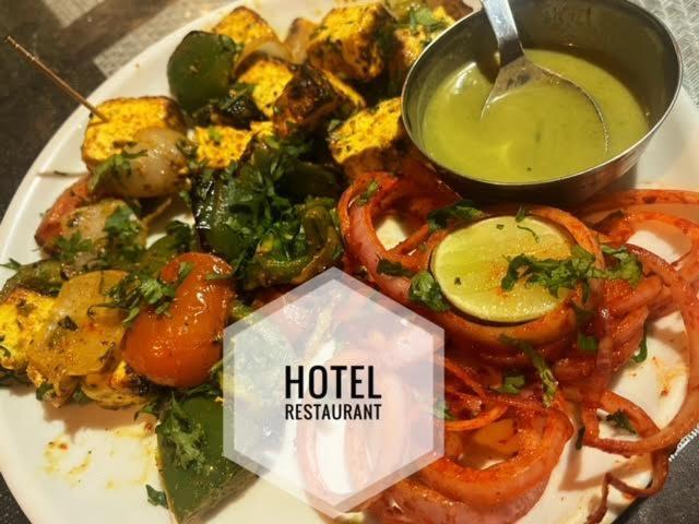 Hotel Anupam By Mid Orchard, Kasol Ngoại thất bức ảnh